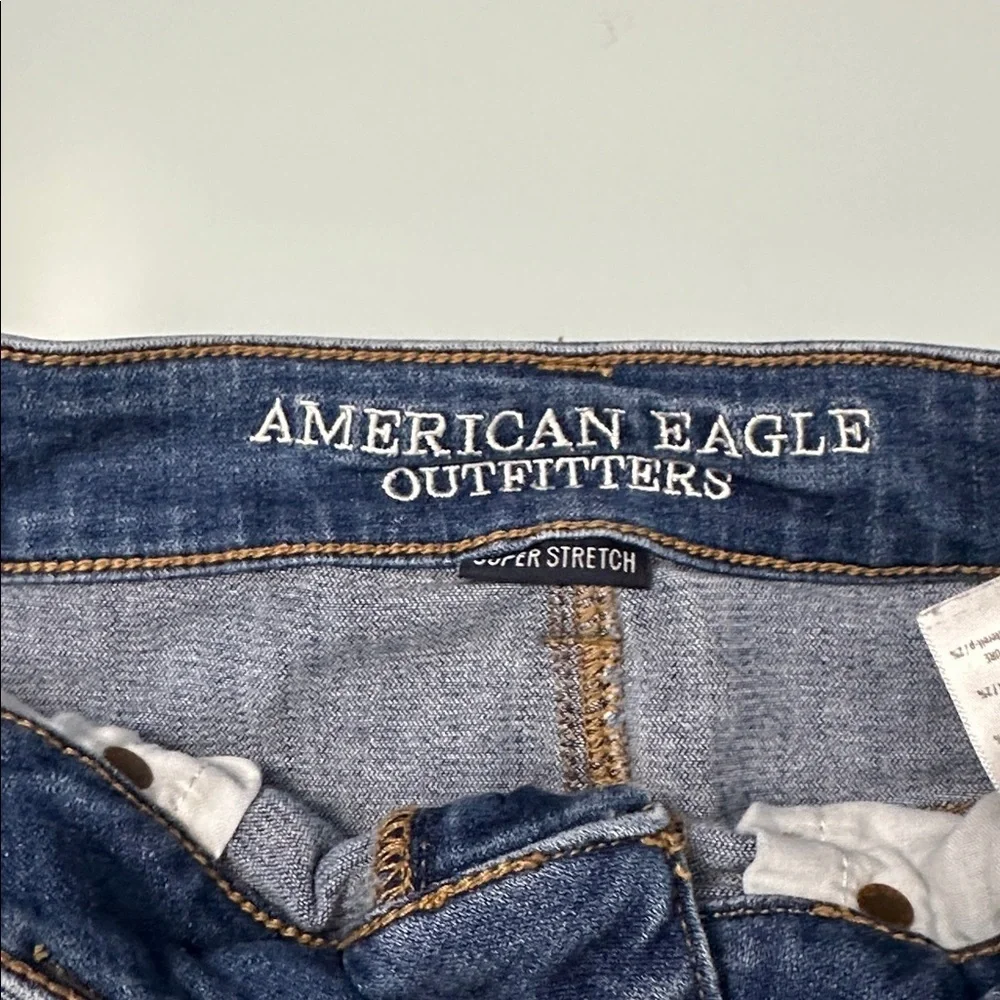 American Eagle High-Rise Shortie